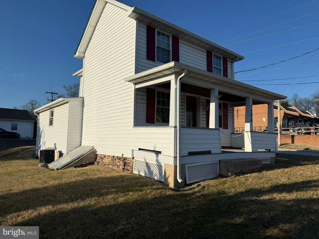 7306 BELAIR RD, Baltimore, MD 21206