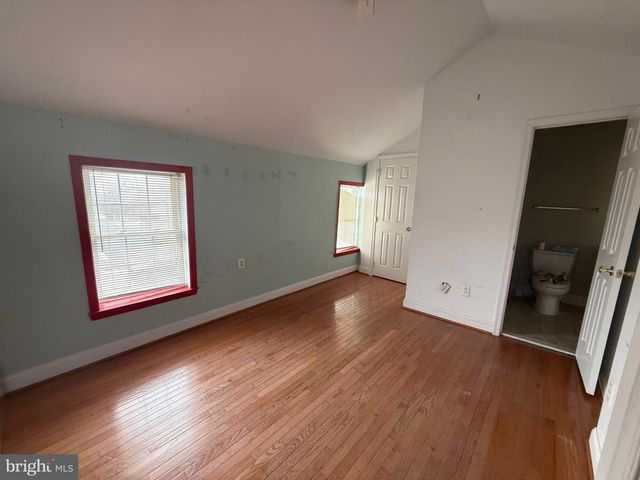 7306 BELAIR RD, Baltimore, MD 21206