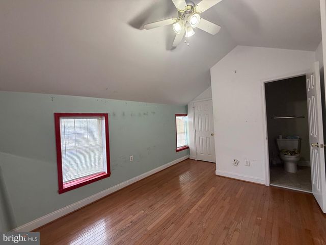 7306 BELAIR RD, Baltimore, MD 21206
