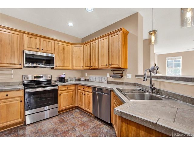 9451 Elmhurst Ln A, Highlands Ranch, CO 80129