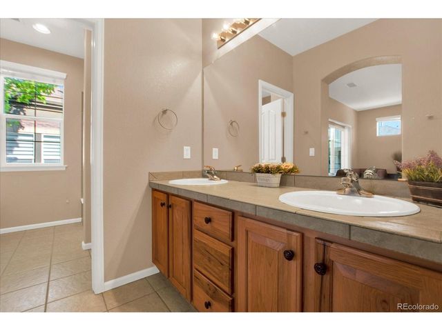 9451 Elmhurst Ln A, Highlands Ranch, CO 80129