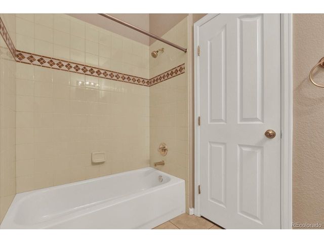9451 Elmhurst Ln A, Highlands Ranch, CO 80129