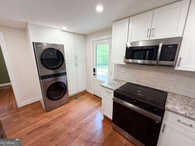 2320 Capehart Circle NE, Atlanta, GA 30345