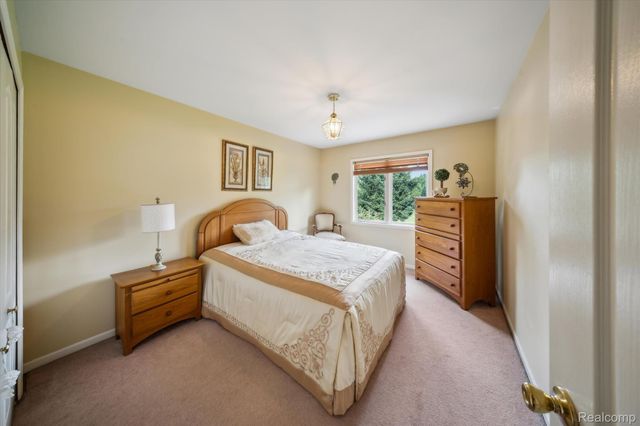 56764 Jewell Road, Shelby Charter Township, MI 48315