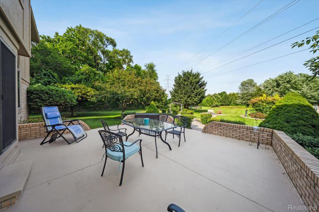 56764 Jewell Road, Shelby Charter Township, MI 48315