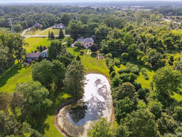 56764 Jewell Road, Shelby Charter Township, MI 48315