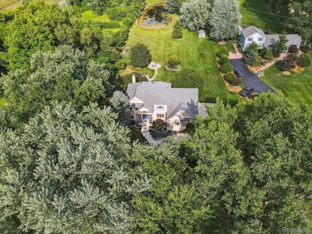 56764 Jewell Road, Shelby Charter Township, MI 48315