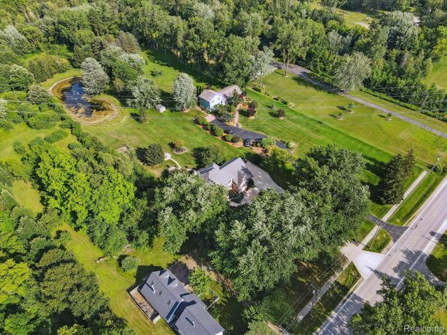 56764 Jewell Road, Shelby Charter Township, MI 48315