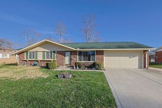 211 Katy Lane 211 Katy Lane, Englewood, OH 45322