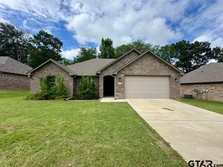 109 Rose Row Ln, Winona, TX 75792