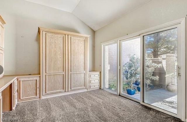 8243 Round Hills Circle, Las Vegas, NV 89113