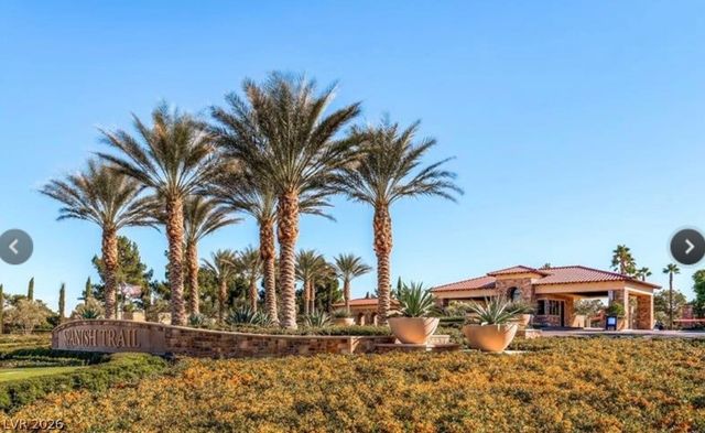 8243 Round Hills Circle, Las Vegas, NV 89113