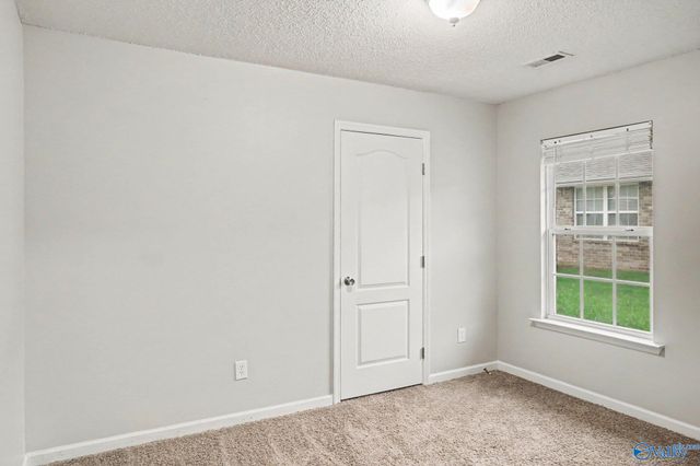 2404 Slatemill Drive SW, Huntsville, AL 35803