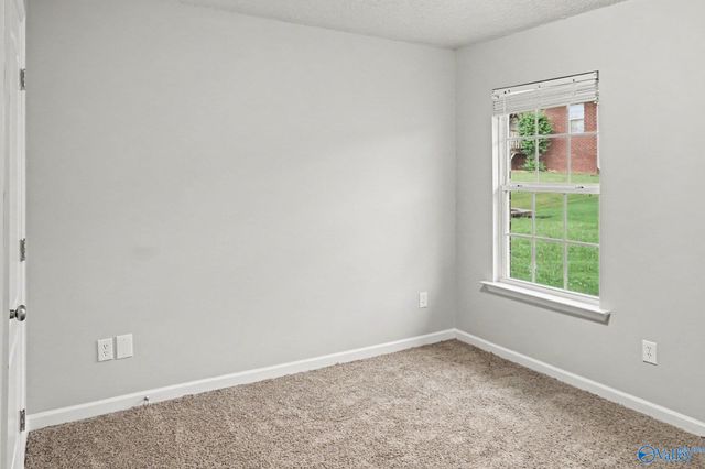 2404 Slatemill Drive SW, Huntsville, AL 35803