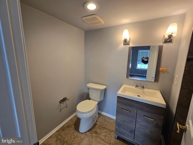 6163 MAIN ST, Voorhees, NJ 08043