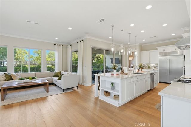 8304 Mariposa Court, West Hills, CA 91304