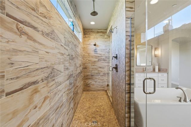8304 Mariposa Court, West Hills, CA 91304