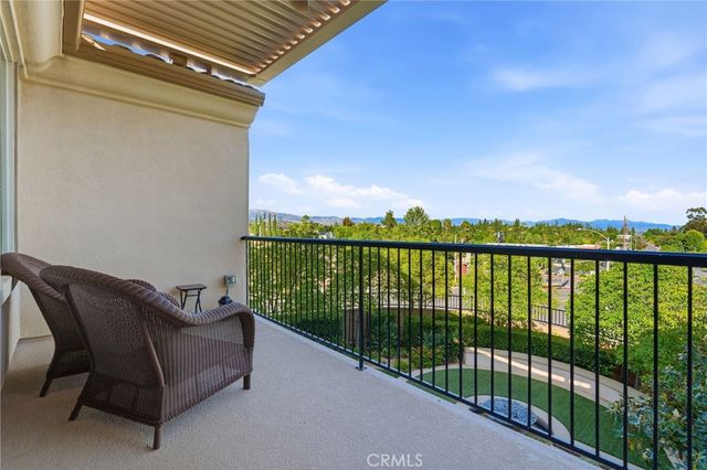 8304 Mariposa Court, West Hills, CA 91304