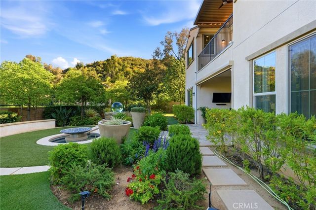 8304 Mariposa Court, West Hills, CA 91304