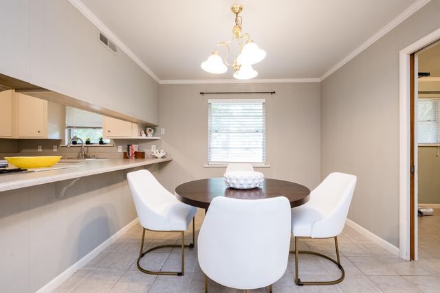 75 Indian Trail, Little Rock, AR 72227