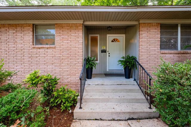 75 Indian Trail, Little Rock, AR 72227