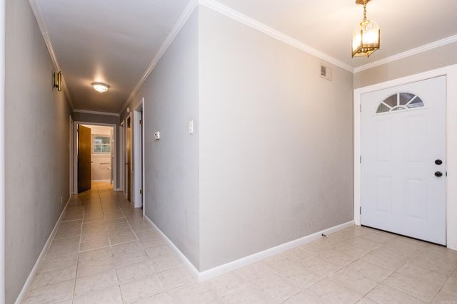 75 Indian Trail, Little Rock, AR 72227
