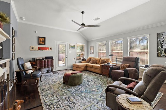 199 Capriccio Lane, Montgomery, TX 77316