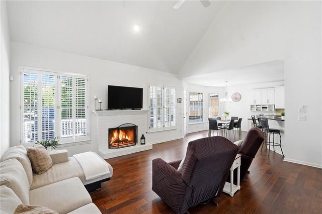 1032 Chippendale Trail SW, Marietta, GA 30064