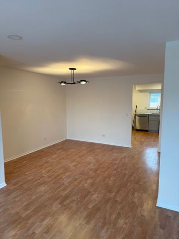 4208 Central Road 4F, Glenview, IL 60025