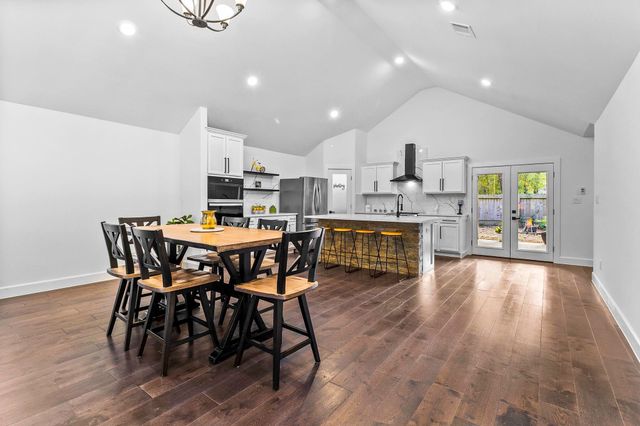112 Glen Haven, Livingston, TX 77351