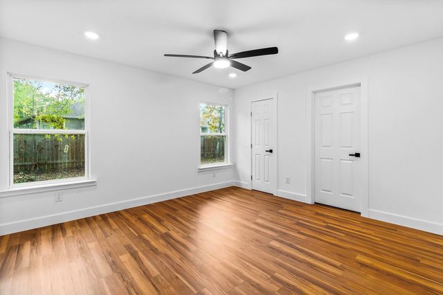 112 Glen Haven, Livingston, TX 77351