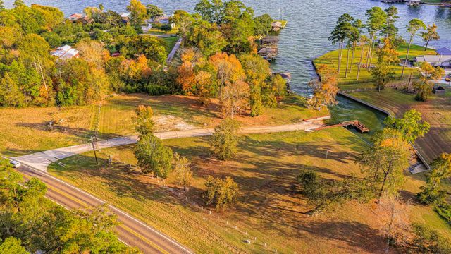112 Glen Haven, Livingston, TX 77351