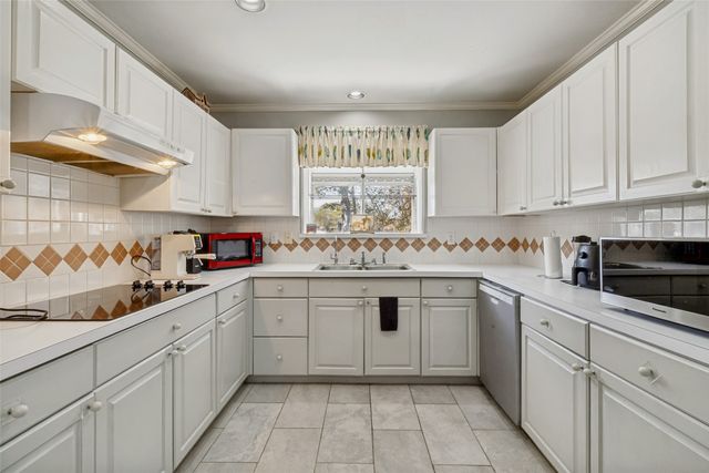 3024 Encino Drive, Dallas, TX 75228