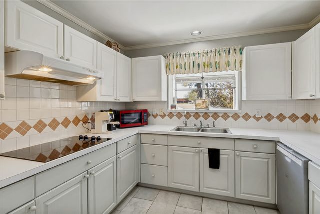 3024 Encino Drive, Dallas, TX 75228