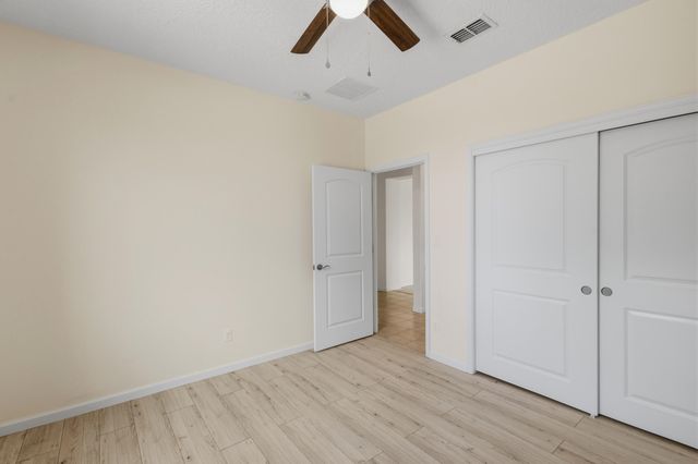 9340 Bear Lake Way NW, Albuquerque, NM 87120