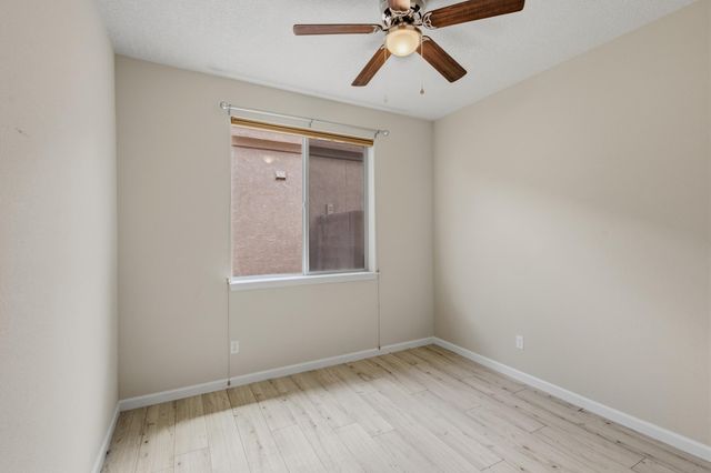 9340 Bear Lake Way NW, Albuquerque, NM 87120