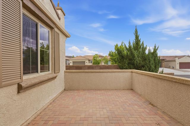 9340 Bear Lake Way NW, Albuquerque, NM 87120