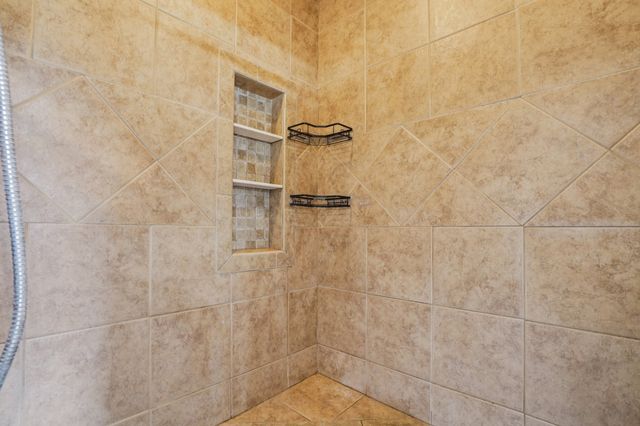 2994 Jarrell Ridge Farms Rd, Clarksville, TN 37043