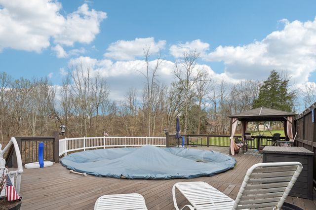 2994 Jarrell Ridge Farms Rd, Clarksville, TN 37043