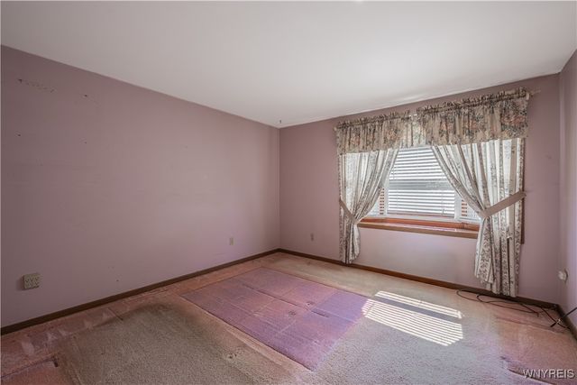 7137 Lake Road, Newfane, NY 14008