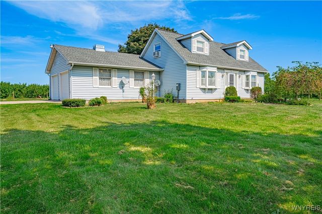 7137 Lake Road, Newfane, NY 14008