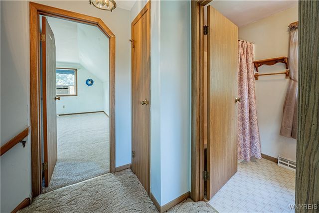 7137 Lake Road, Newfane, NY 14008