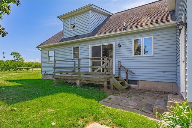 7137 Lake Road, Newfane, NY 14008