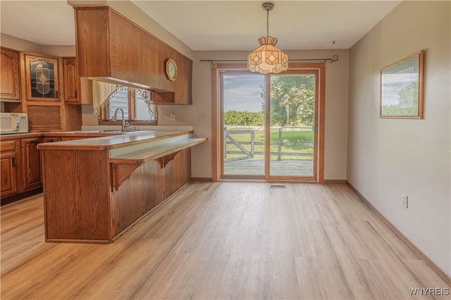 7137 Lake Road, Newfane, NY 14008