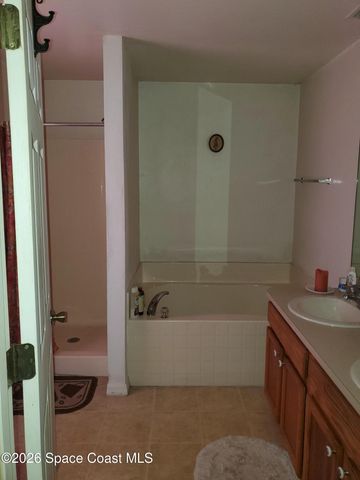 2960 Toulon Road SE, Palm Bay, FL 32909