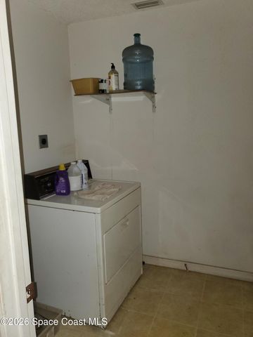 2960 Toulon Road SE, Palm Bay, FL 32909