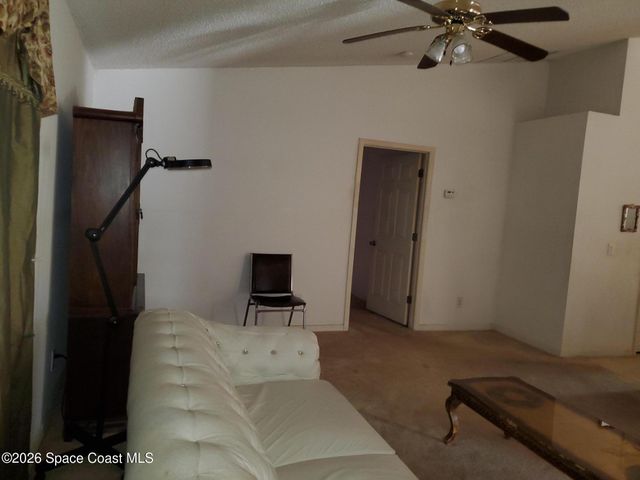 2960 Toulon Road SE, Palm Bay, FL 32909