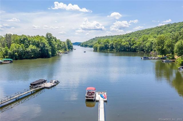 4 Harbour View Drive, New Fairfield, CT 06812