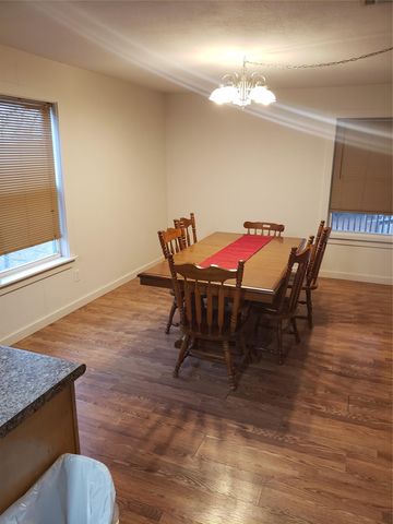 426 Cardinal DR, Paige, TX 78659
