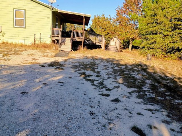 426 Cardinal DR, Paige, TX 78659